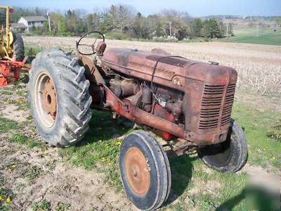 Mcmormick international harvestor 04 tractor