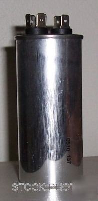 New 20PCS motor run capacitor 80MF 440VOLT round oil 