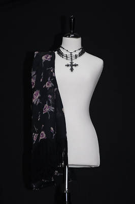 New female shop display retail torso bust tailors dummy