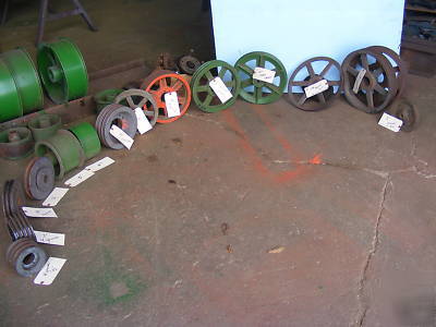 Sawmill 2-3-4-5 grove pulleys-taper locks-gear box 