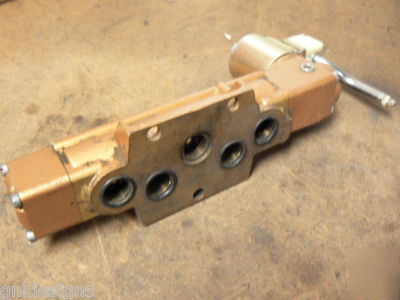 Versa vsg-4532-ruggd pneumatic solenoid valve 4-way 
