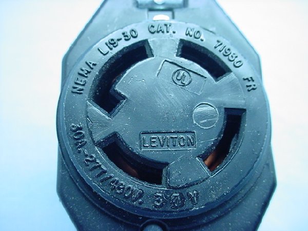 Leviton L19-30 locking receptacle 30A 277/480V 3Ã¸y