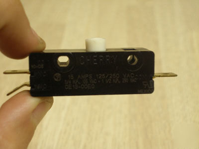 Cherry E13 - 00 - industrial limit switch - lot of 10