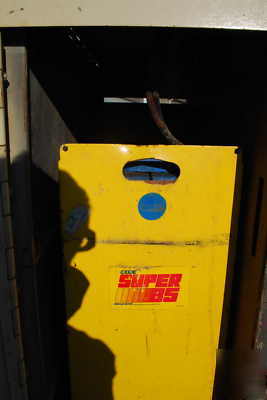 Crown order picker warehouse fork lift electric in pa