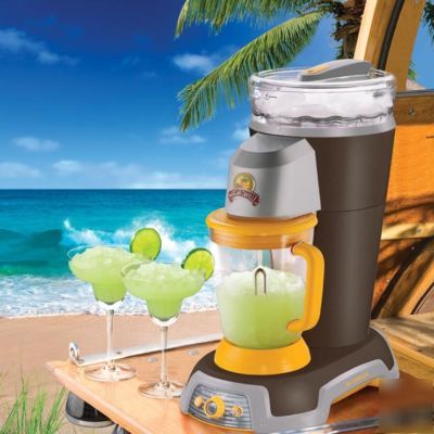 Margaritaville cordless concoction maker+travel case 