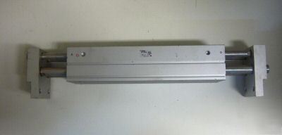 Smc 20 -MHL2 -40D2 -X3466 wide opening air gripper