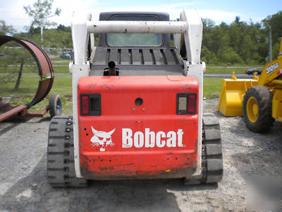 2004 bobcat T300 track skid steer size cat 287B, 299C