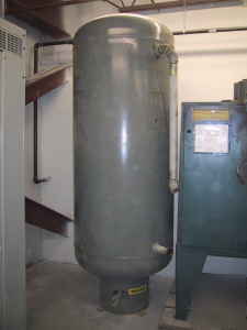 400 gal. vertical air receiver/tank