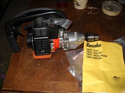 Never used tanaka ted 262R gas drill w 1/2 chuck