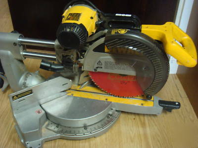 Dewalt DW708 12