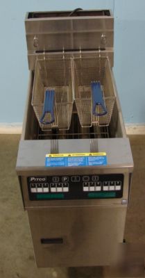 New pitco SGH50 single well deep fryer, ng