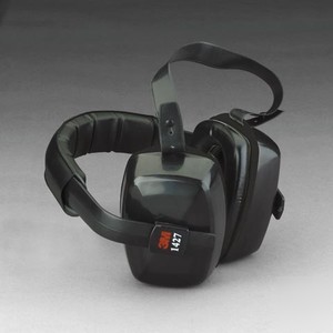 New wise 3M three position earmuffs 1427 