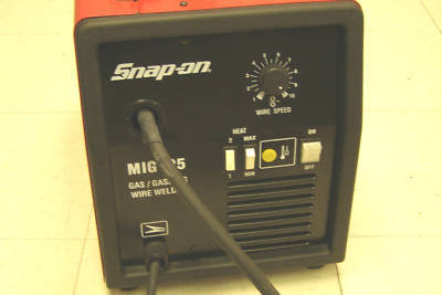Snap-on mig 125 wire feed welder MIG125