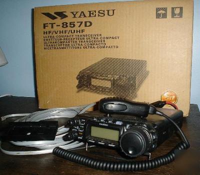 Yaesu ft-857D hf/vhf/uhf ultra compact transceiver 