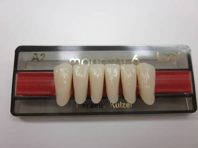 New heraeus mondial anterior teeth....... 