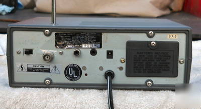 Realistic pro-2005 400 channel scanner 25MHZ to 1.3 ghz