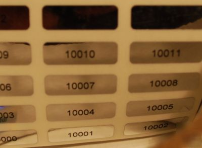 5000 numbered silver tamper evident void labels