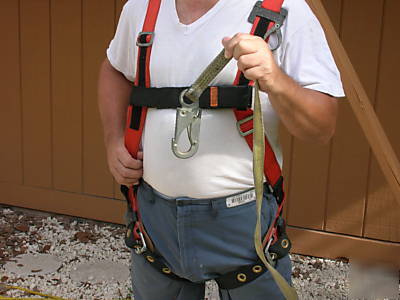 Buckingham comm. full body harness with safety lanyard 