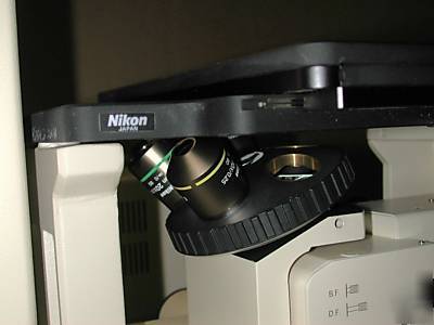 Nikon epiphot 200 inverted microscope