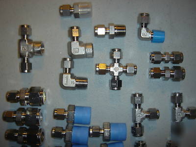 New lot of 33 parker fittings