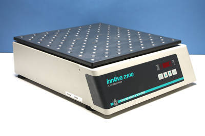 New brunswick digital platform shaker, innova 2100
