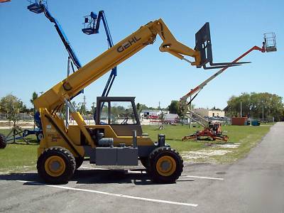New gehl RS5 forklift,34' height, lifts 6000 lbs, tires