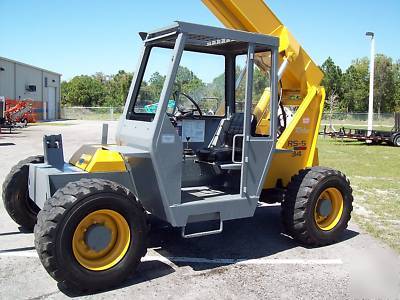 New gehl RS5 forklift,34' height, lifts 6000 lbs, tires