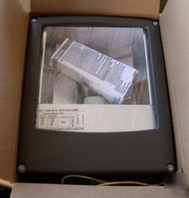 New stonco GP2A175MAL-6 175 w metal halide flood 
