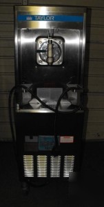 Taylor frozen uncarbonated beverage fub freezer 341-27
